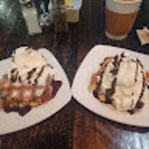 Meet your Posher, Leon